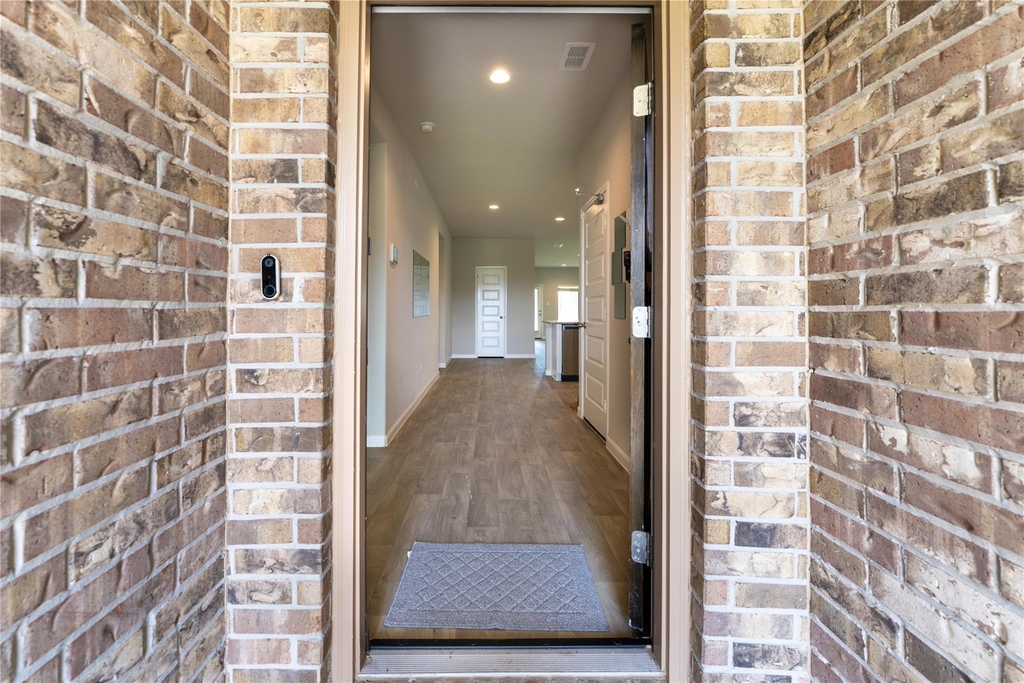 1503 Custer Ridge Court - Photo 2