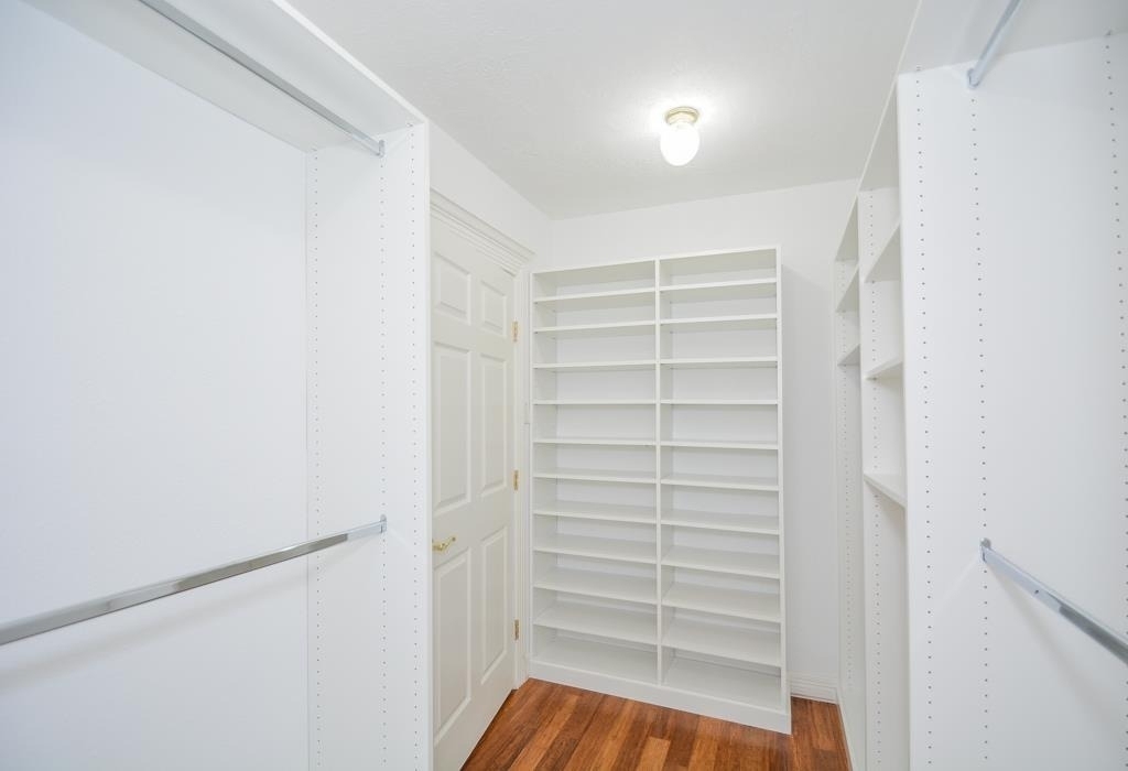 2326 Walnut Bend Lane - Photo 18