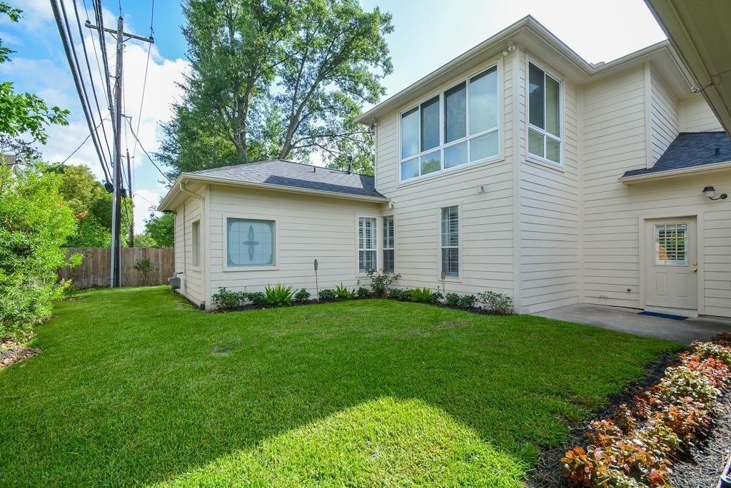 2326 Walnut Bend Lane - Photo 29