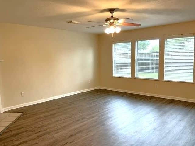 410 Sun River Lane - Photo 2