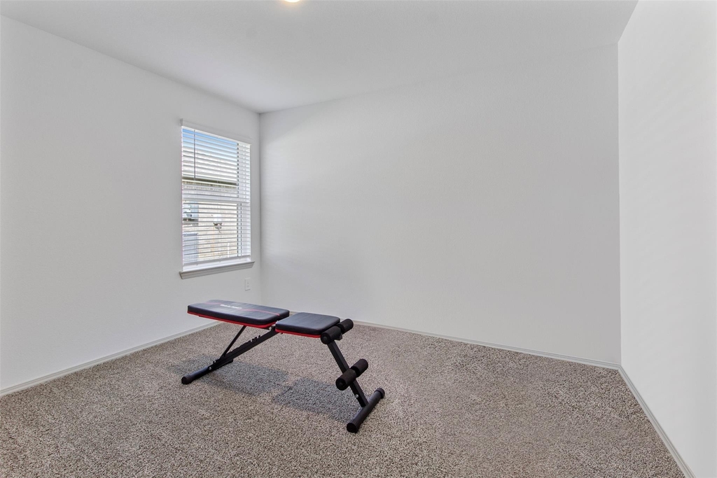 6685 Riplee Street - Photo 5