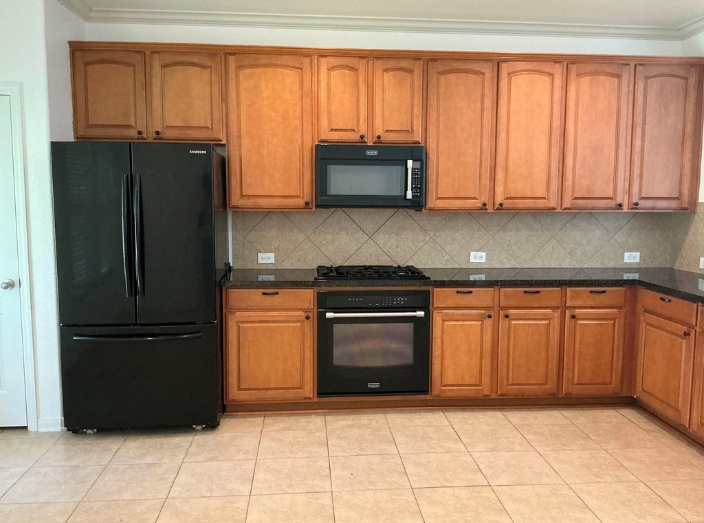 4435 Wellington Grove Lane - Photo 10