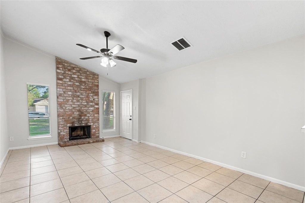 9306 Tooley Drive - Photo 4
