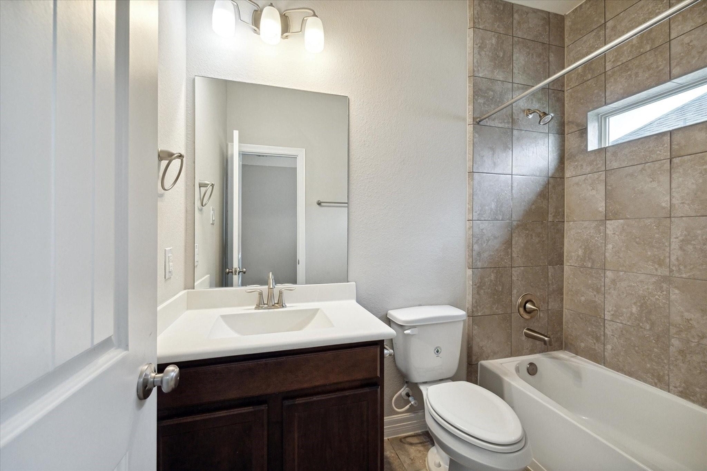 430 N Live Oak Street - Photo 16