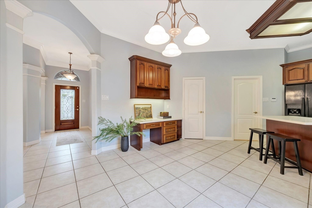 2421 Baycrest Drive - Photo 10