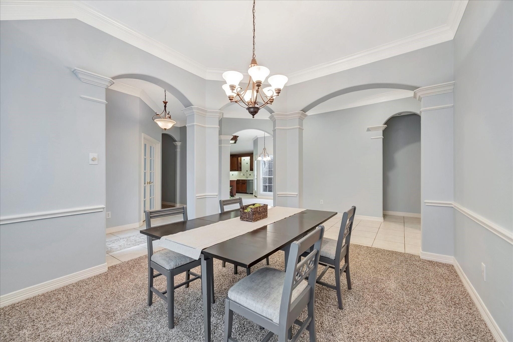 2421 Baycrest Drive - Photo 5