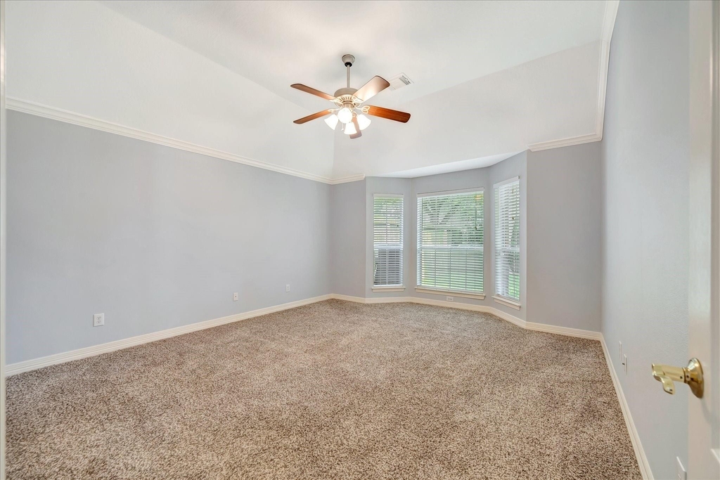 2421 Baycrest Drive - Photo 22