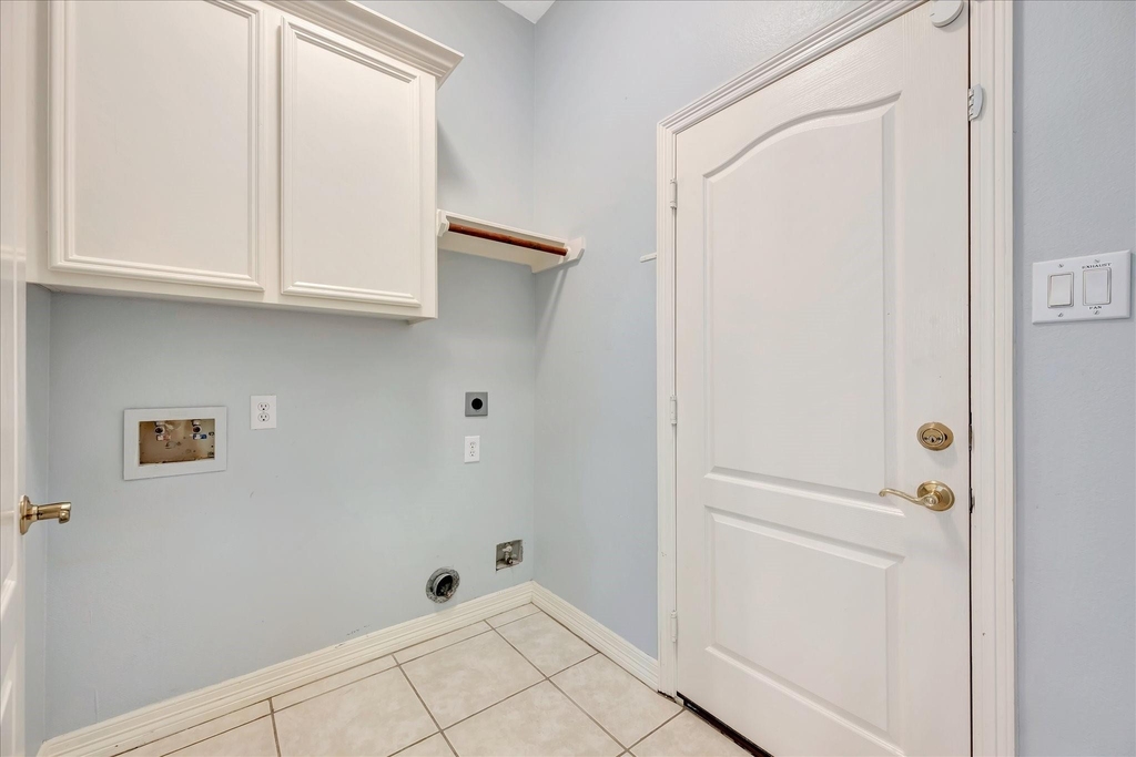 2421 Baycrest Drive - Photo 35