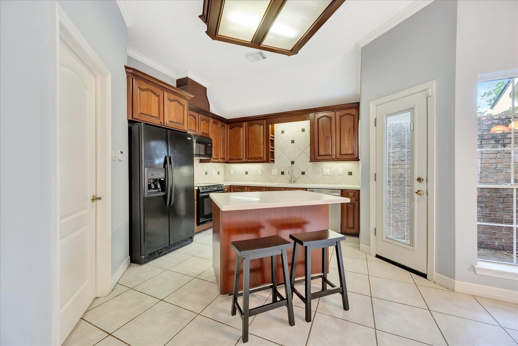 2421 Baycrest Drive - Photo 13