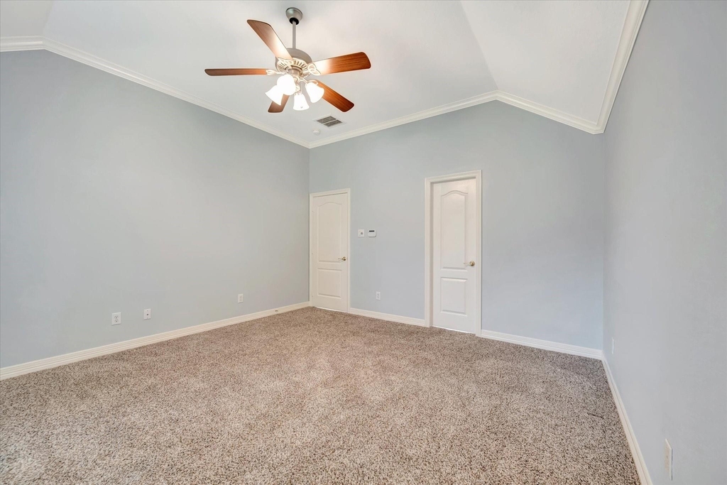 2421 Baycrest Drive - Photo 23