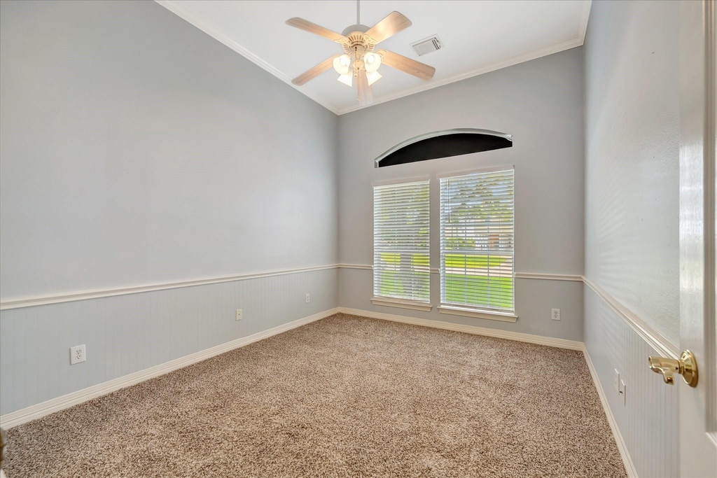 2421 Baycrest Drive - Photo 27