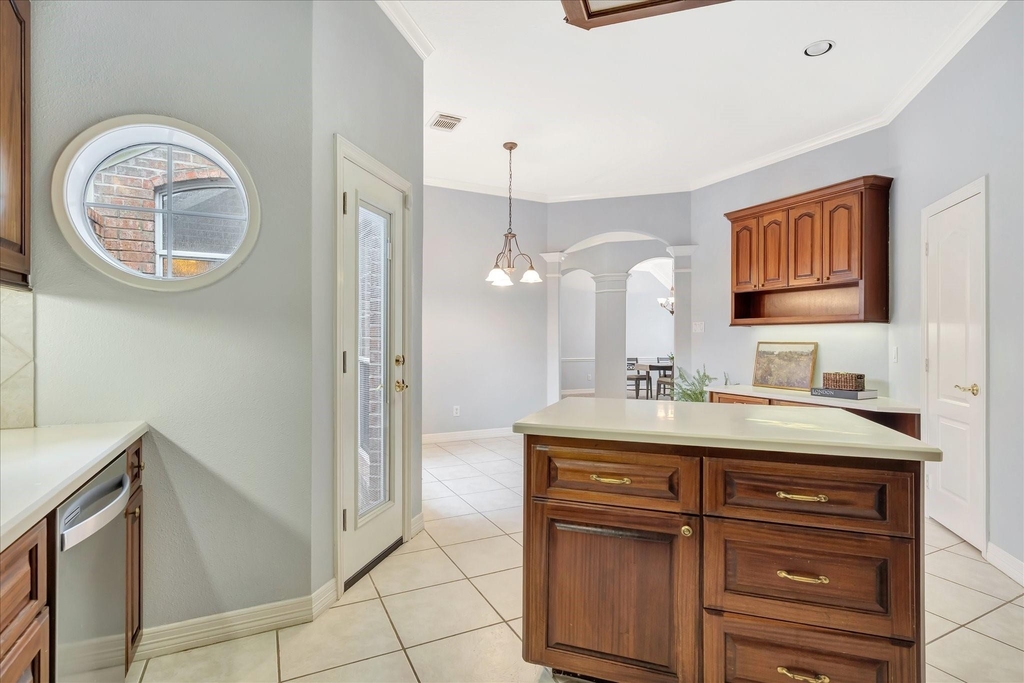 2421 Baycrest Drive - Photo 16