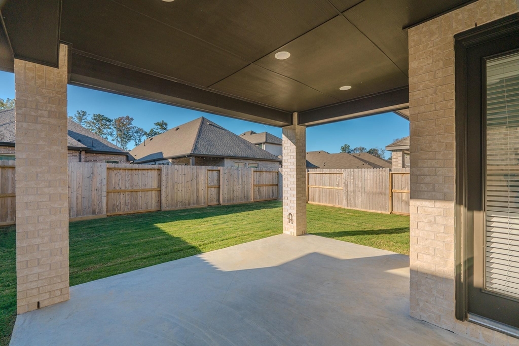 7342 Lake Arrowhead Lane - Photo 27