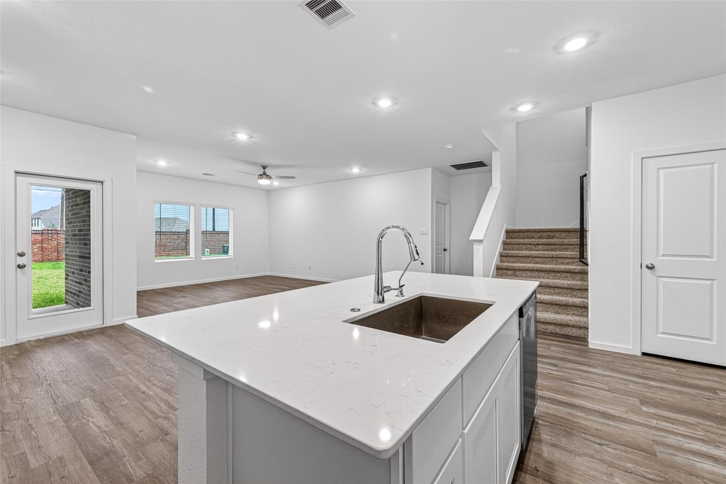 27727 Dream Port Drive - Photo 4