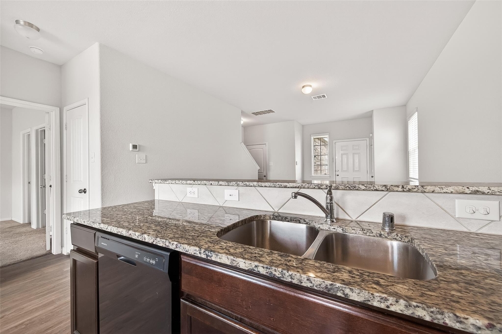 17247 Quiet Song Court - Photo 9