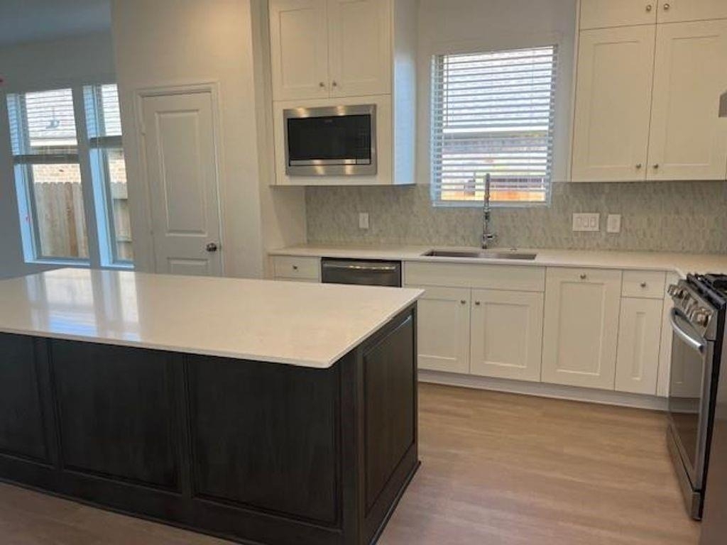 3004 Avalos Dr - Photo 3