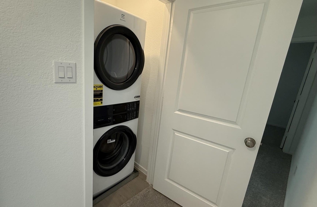 912 Pertuso Lane - Photo 9