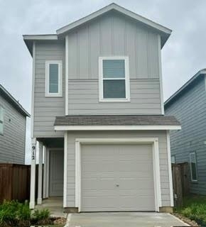 912 Pertuso Lane - Photo 1