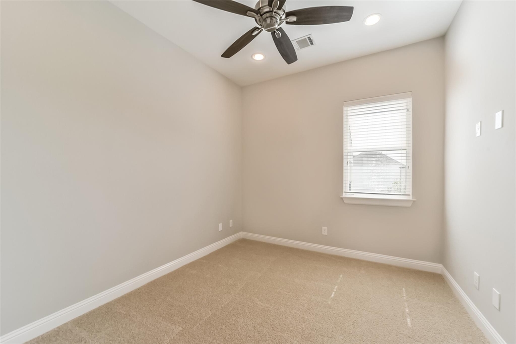 5635 Kiam Street - Photo 29