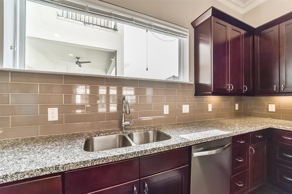 5635 Kiam Street - Photo 13