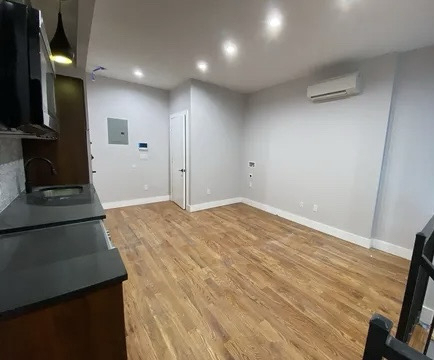 325 Putnam Avenue - Photo 1