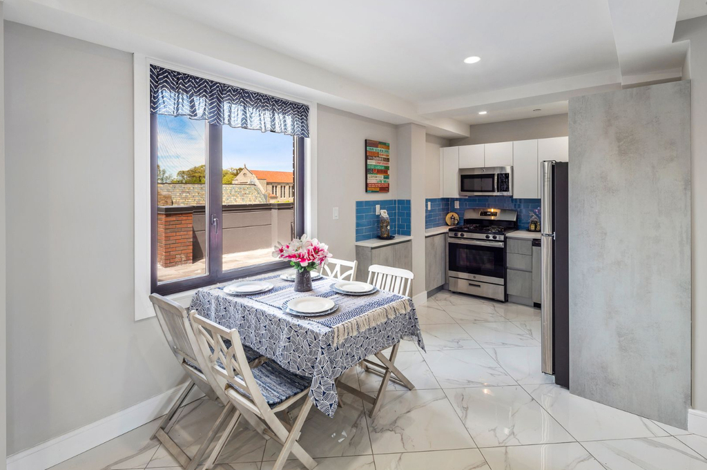 177-30 Wexford Terrace - Photo 2