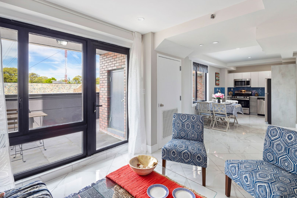 177-30 Wexford Terrace - Photo 1