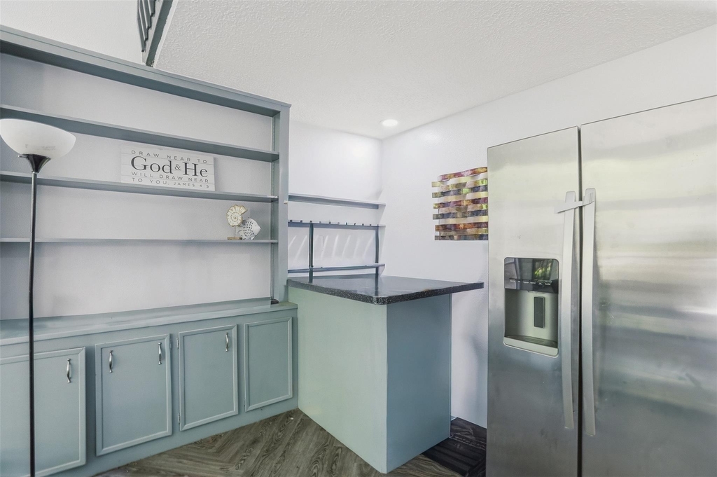 20713 Harvest Hill Lane - Photo 6