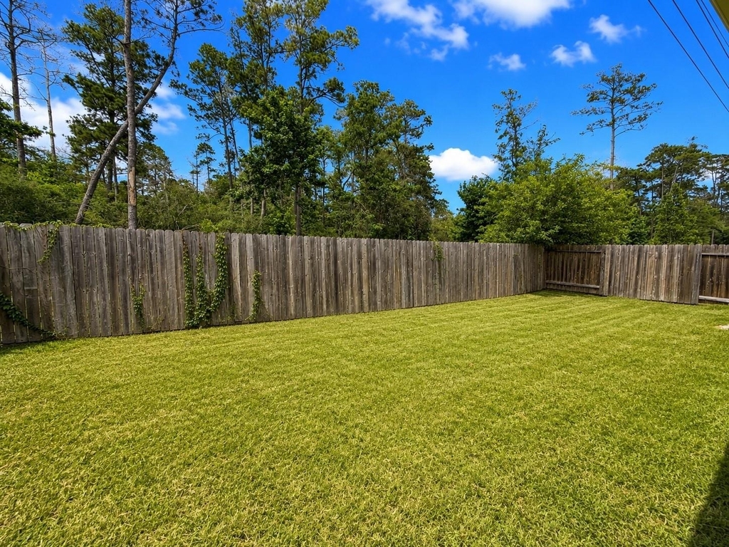 8739 Leclaire Meadow Drive - Photo 20