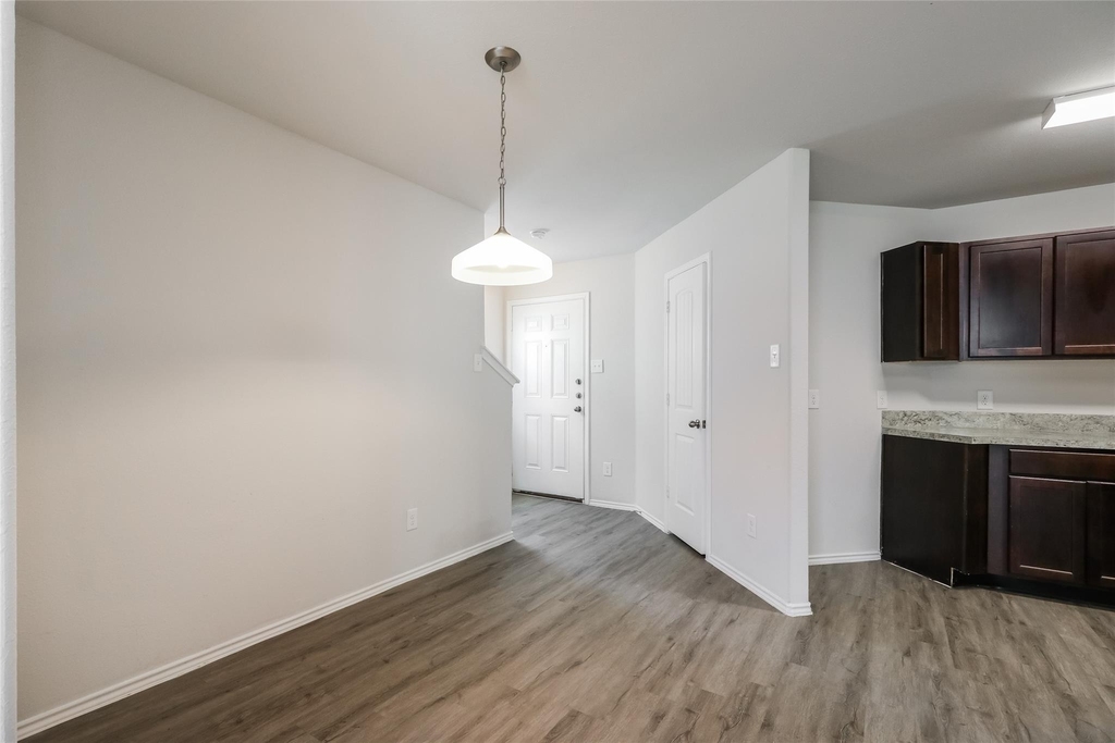 12702 Veterans Silver Road - Photo 2
