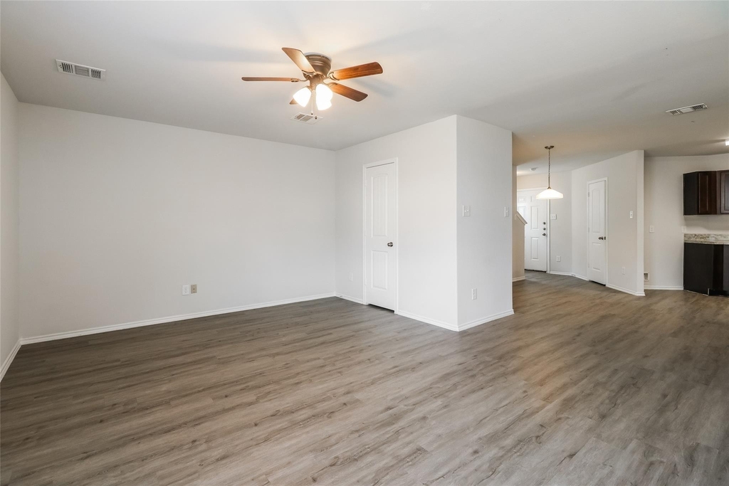 12702 Veterans Silver Road - Photo 6