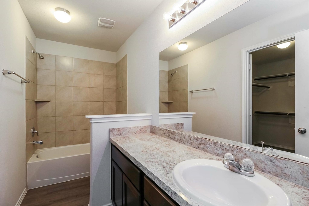 12702 Veterans Silver Road - Photo 10
