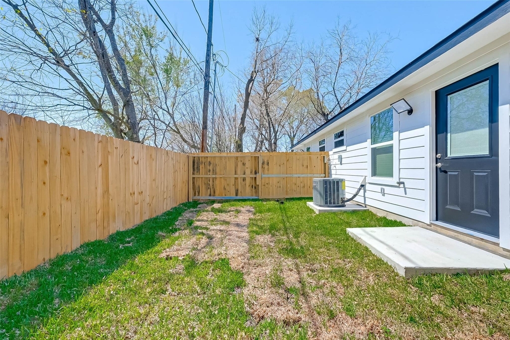 7339 Krueger Road - Photo 36