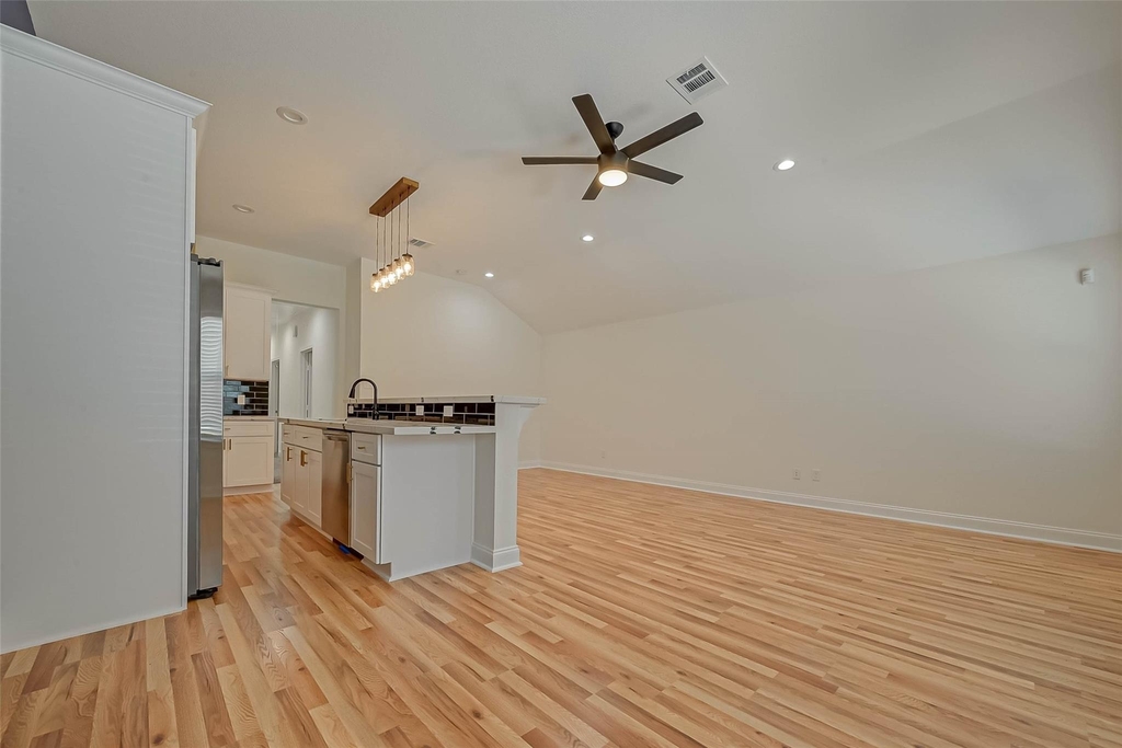 7339 Krueger Road - Photo 9