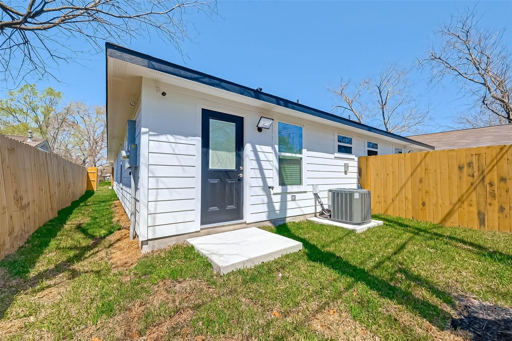 7339 Krueger Road - Photo 41