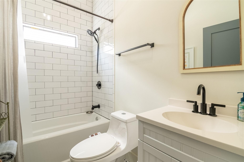200 Carl Street - Photo 26
