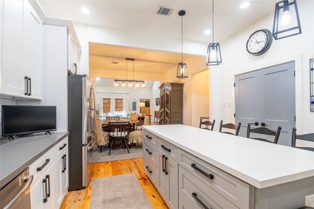 200 Carl Street - Photo 6