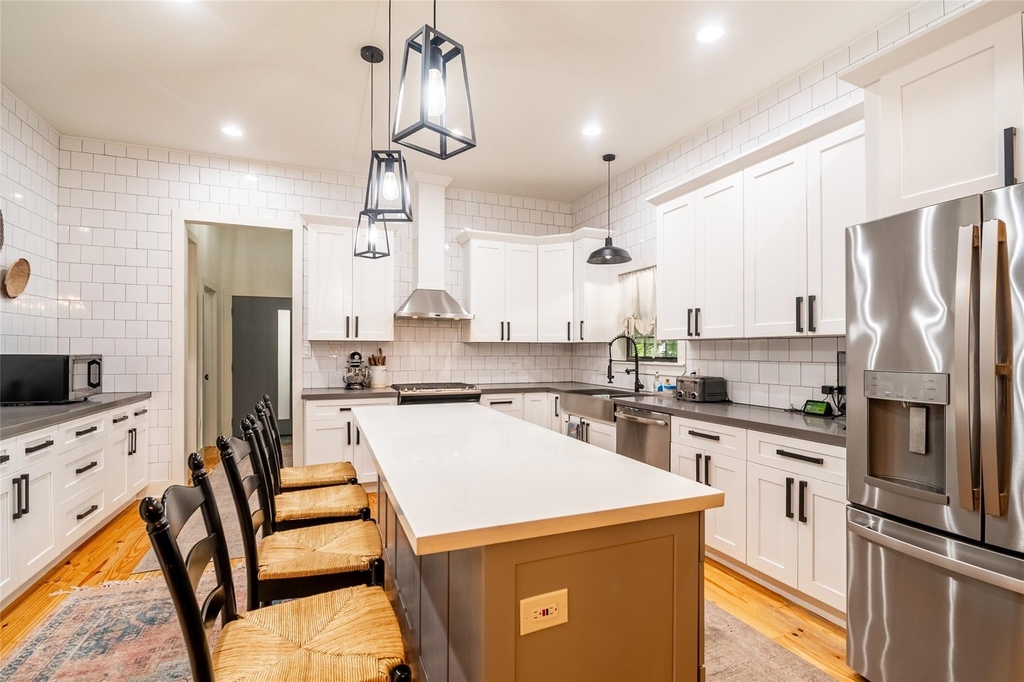 200 Carl Street - Photo 7
