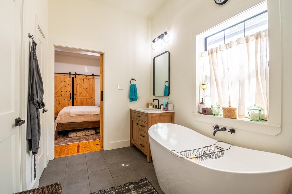 200 Carl Street - Photo 21