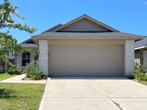 24019 Laurel Farms Drive - Photo 0
