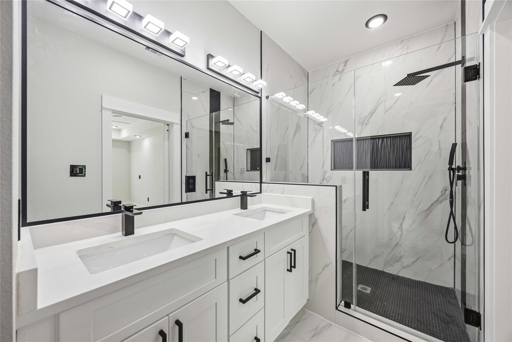 1084 Junell Street - Photo 18
