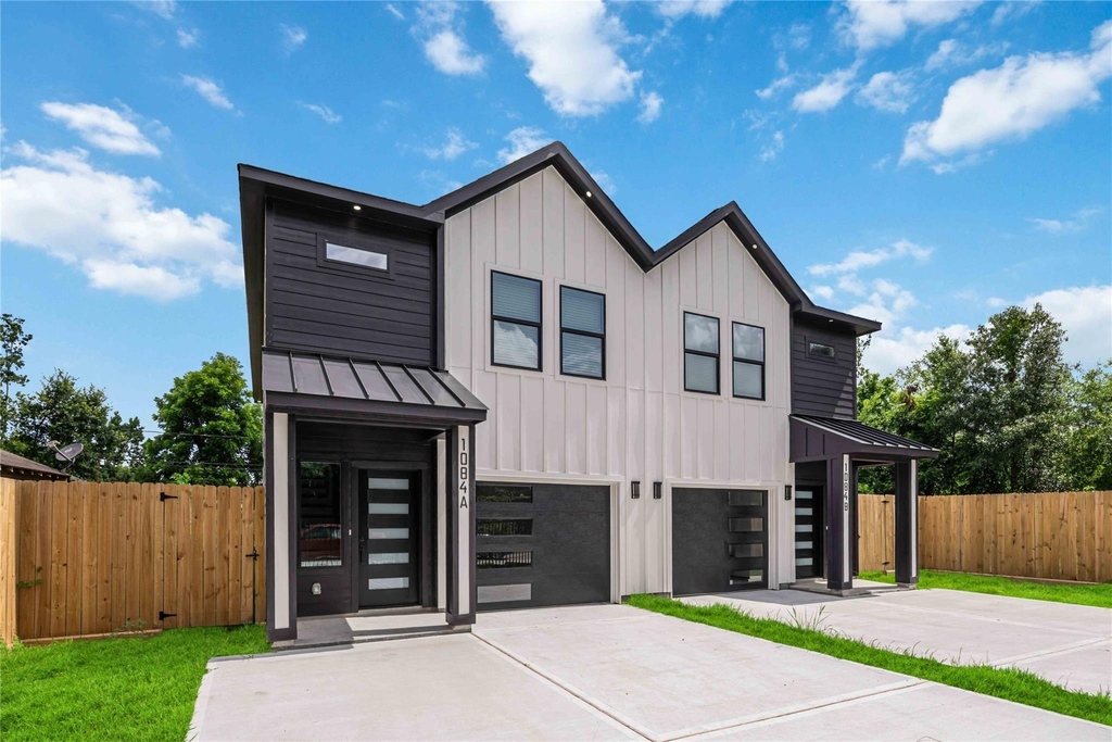 1084 Junell Street - Photo 1