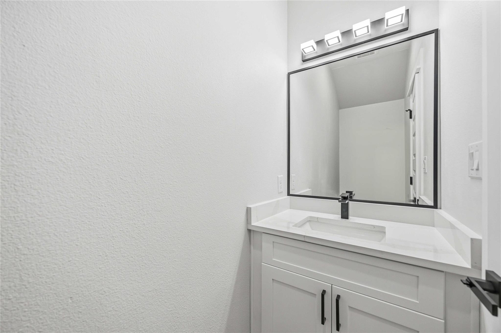 1084 Junell Street - Photo 13