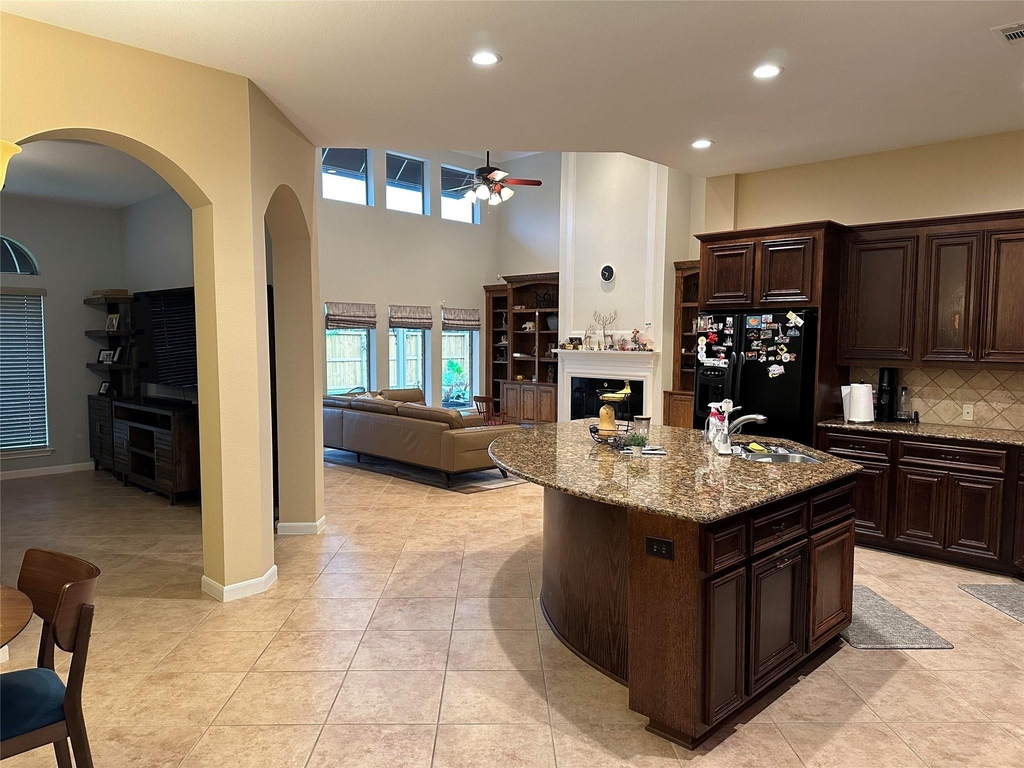 9611 Moonstone Mist Lane - Photo 9