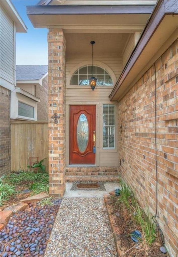 14302 Reissen Lane - Photo 1