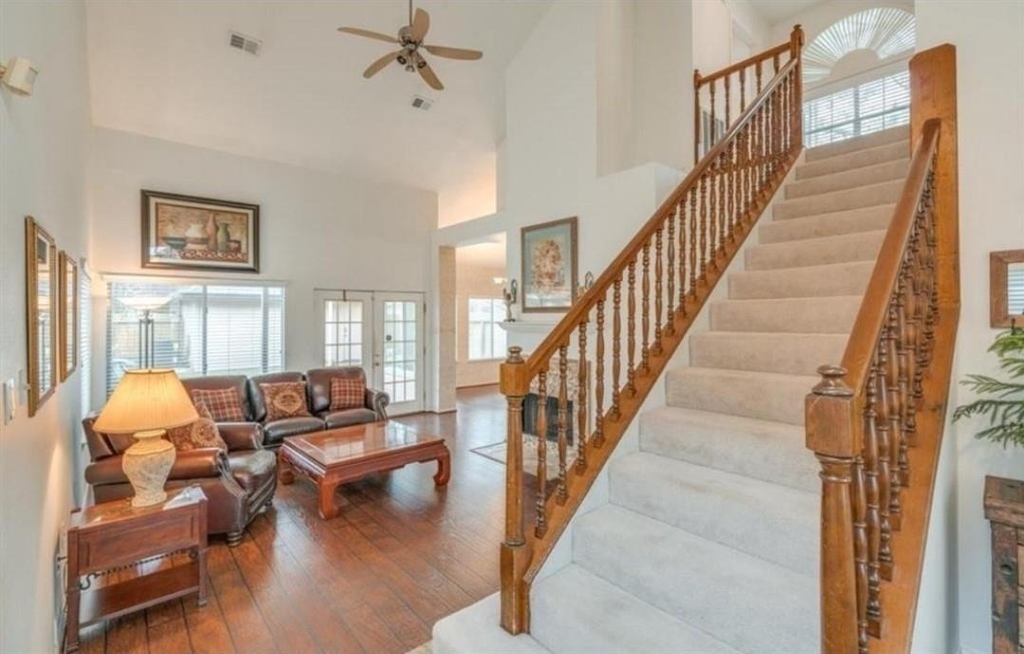 14302 Reissen Lane - Photo 3