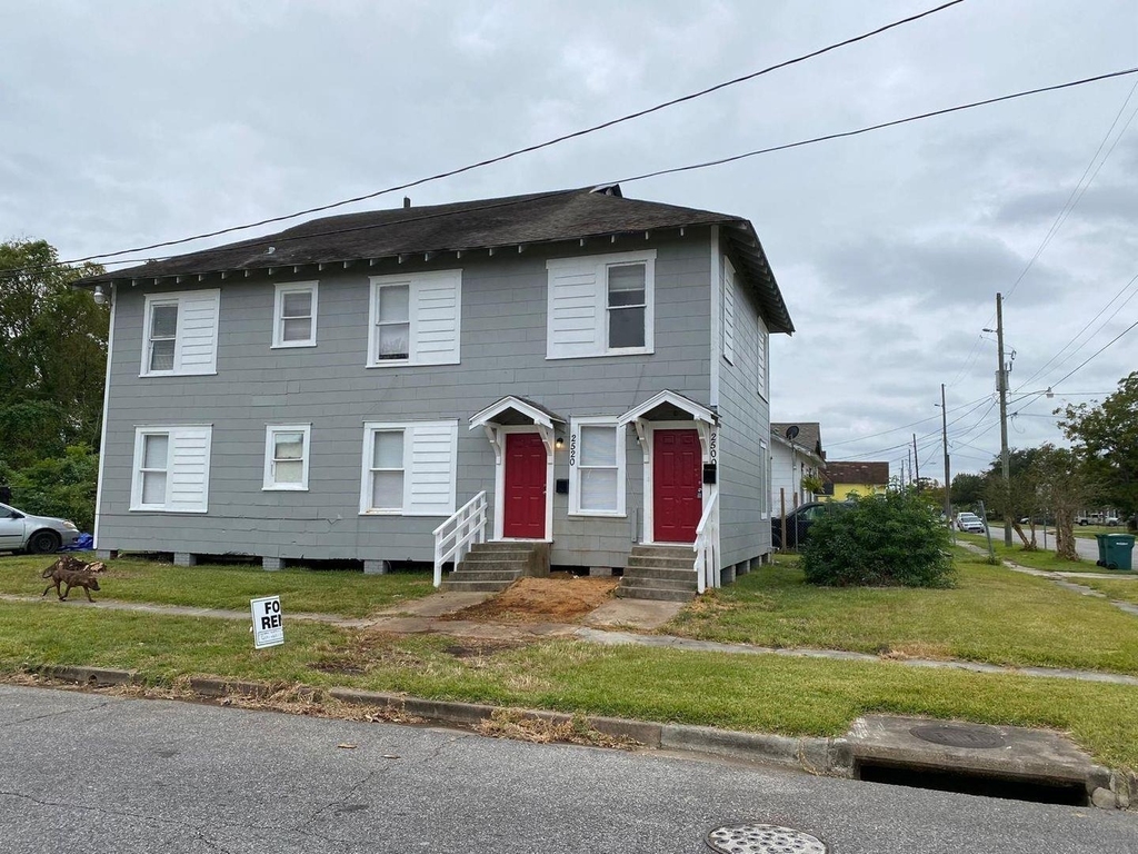 2500 Orange Street - Photo 0