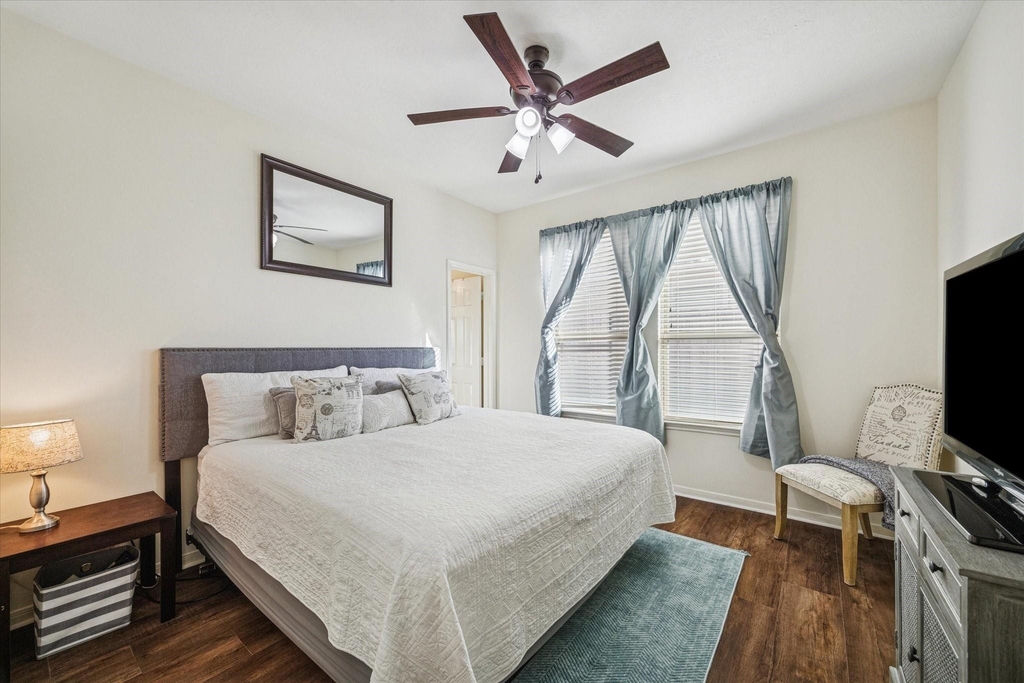 3332 Home Point Drive - Photo 5