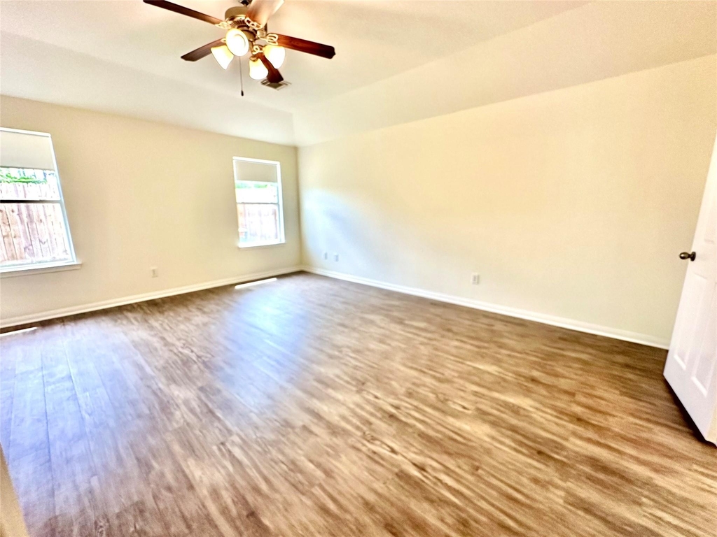 25311 Clover Ranch Drive - Photo 11