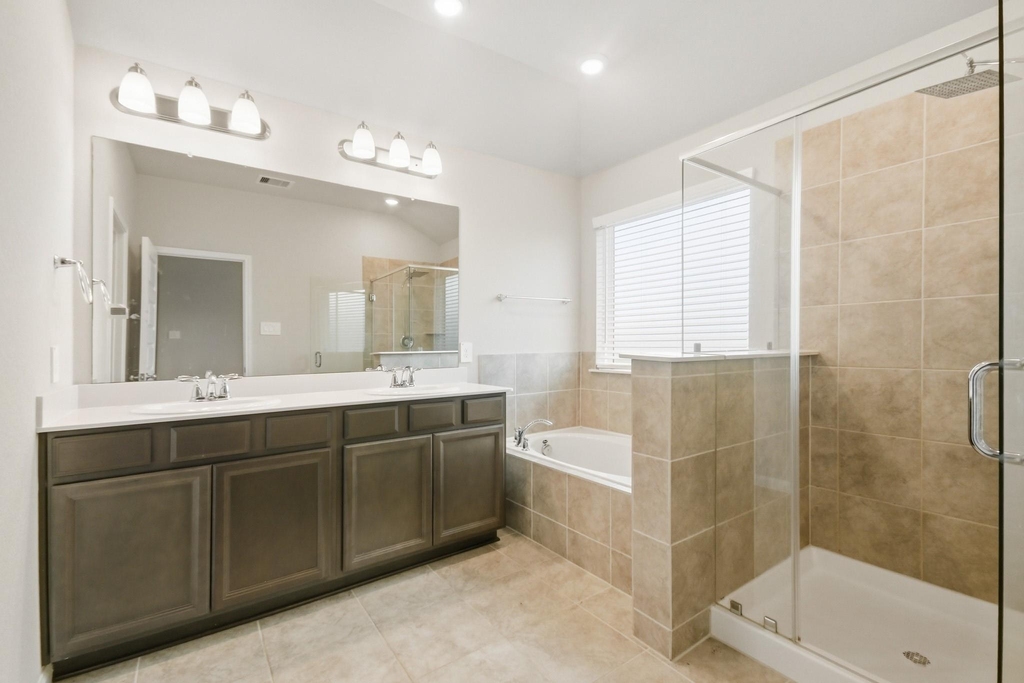1207 Cascade Hills Drive - Photo 11